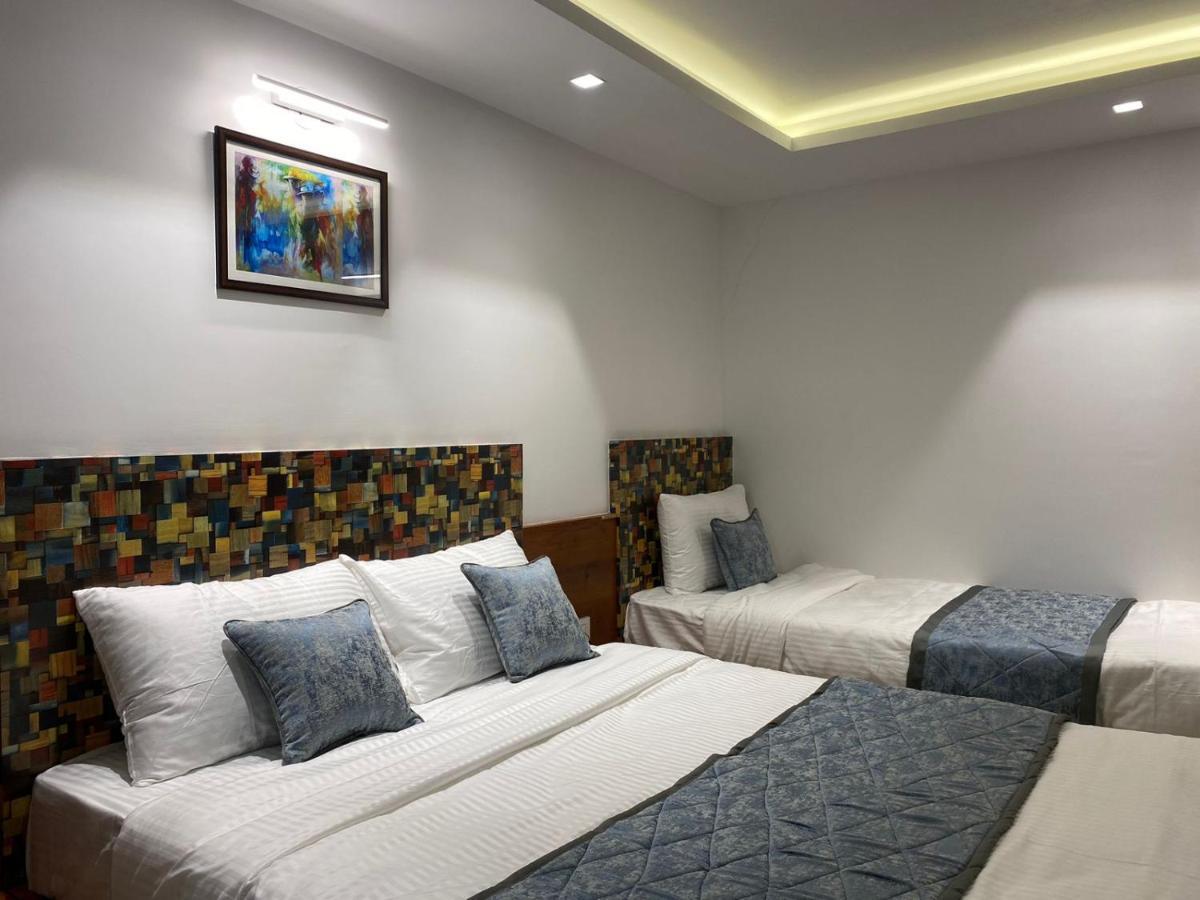 The Urban Hive Hotel بلغاوم المظهر الخارجي الصورة