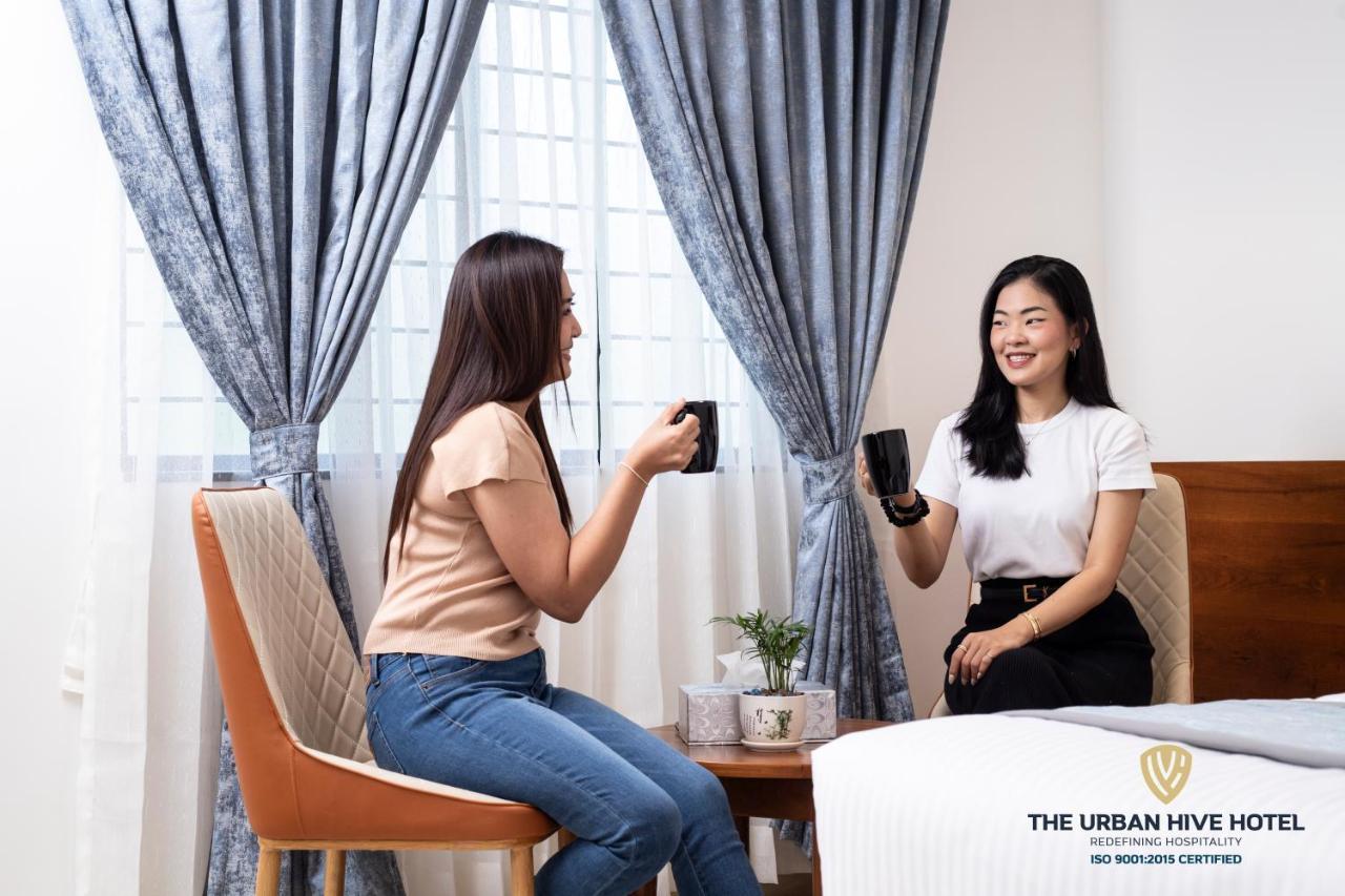 The Urban Hive Hotel بلغاوم المظهر الخارجي الصورة
