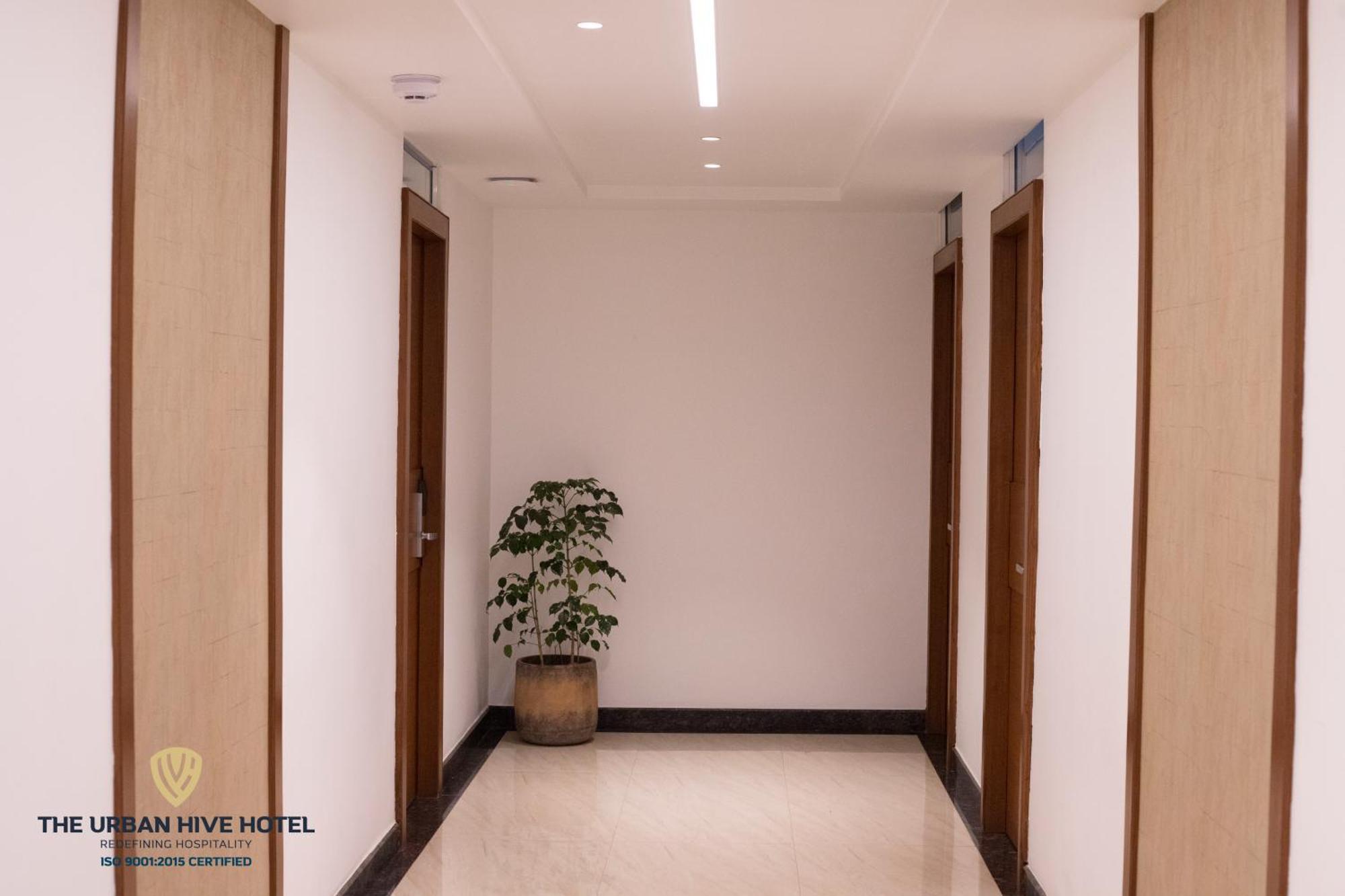 The Urban Hive Hotel بلغاوم المظهر الخارجي الصورة